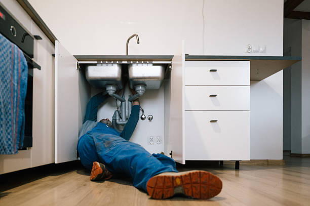 Professional Leak Detection technician working in Bend, OR